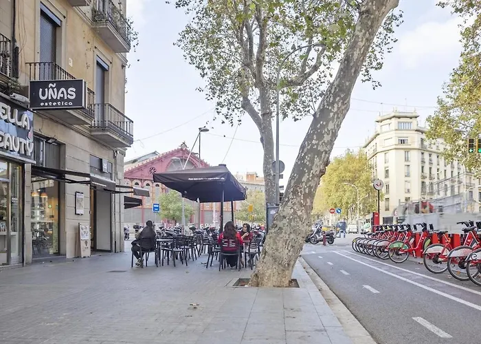 En El Centro De Barcelona! Apartament *